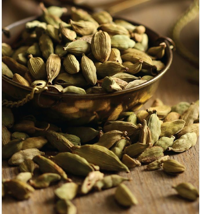 Indian cardamom supplied by Shree Rajasvi